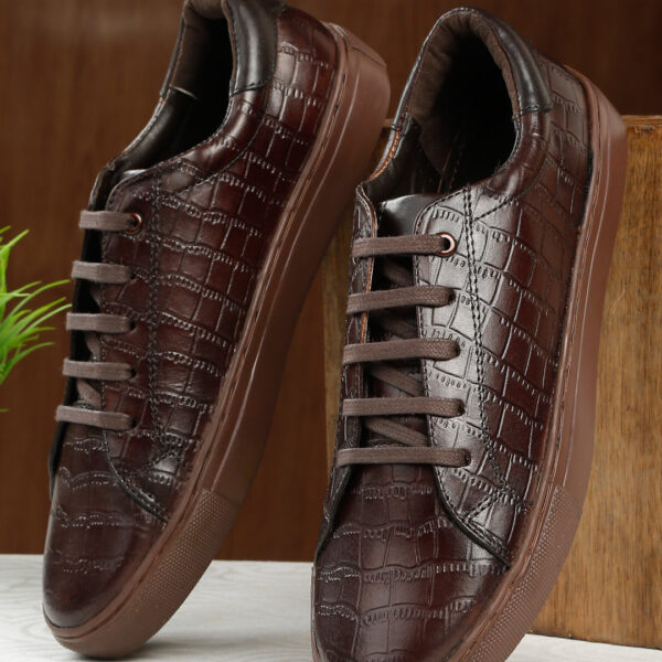 Men's Brown Leather Mid-Top Hiking Boots